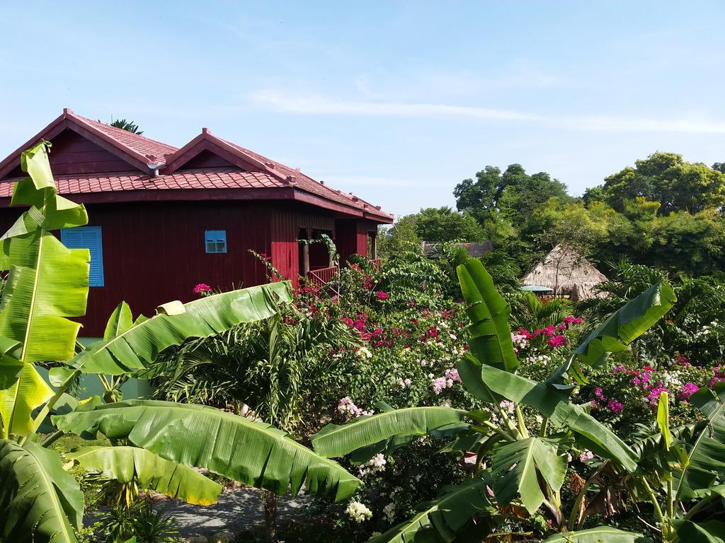 白马市 Khmer House Bungalow酒店 外观 照片